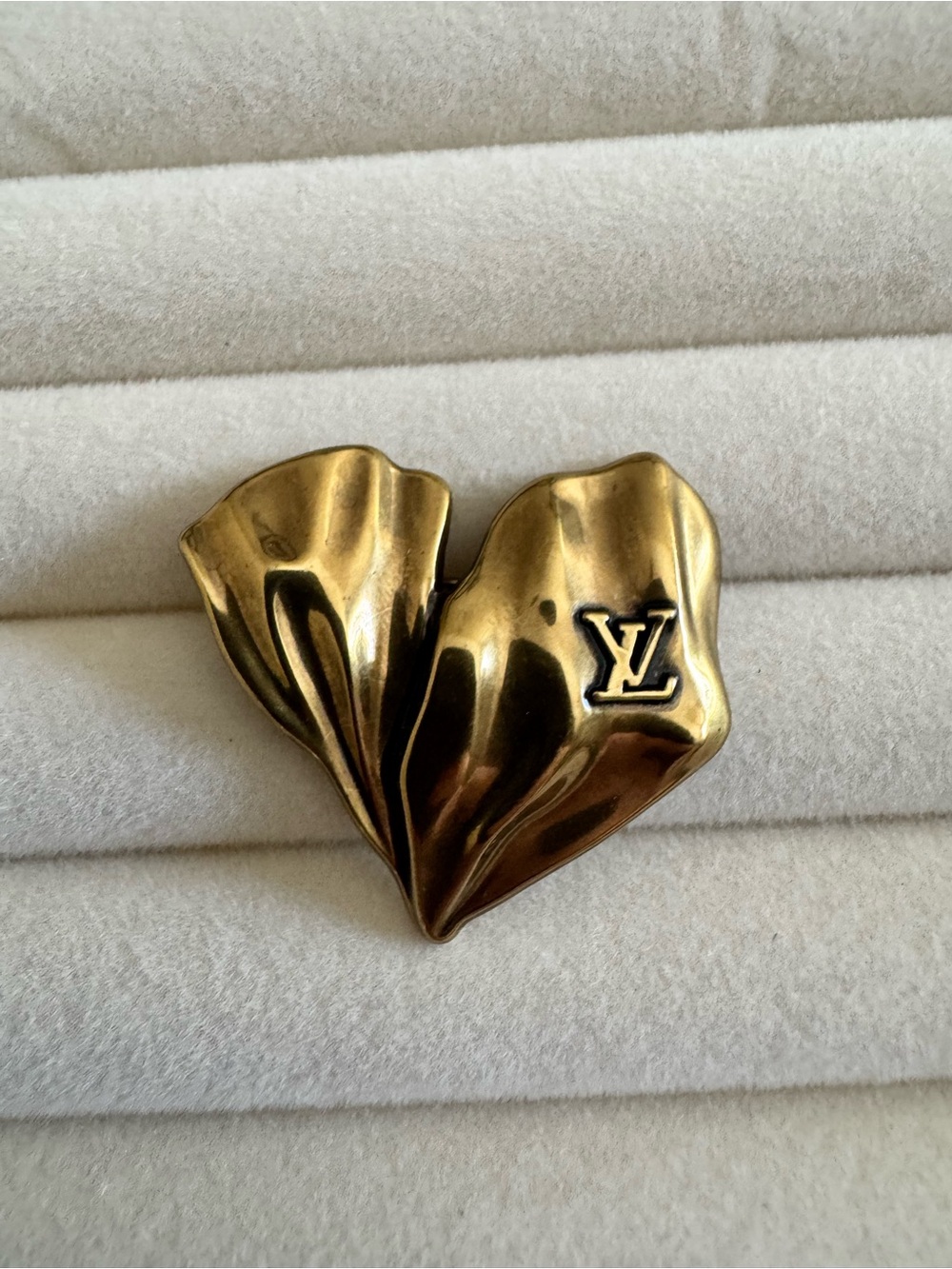 Brooch